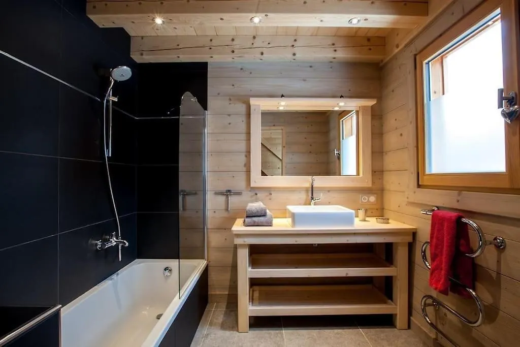 Chalet La Rioule, 10 Pers, Jardin Clos, Plein Sud. Verchaix 0*,